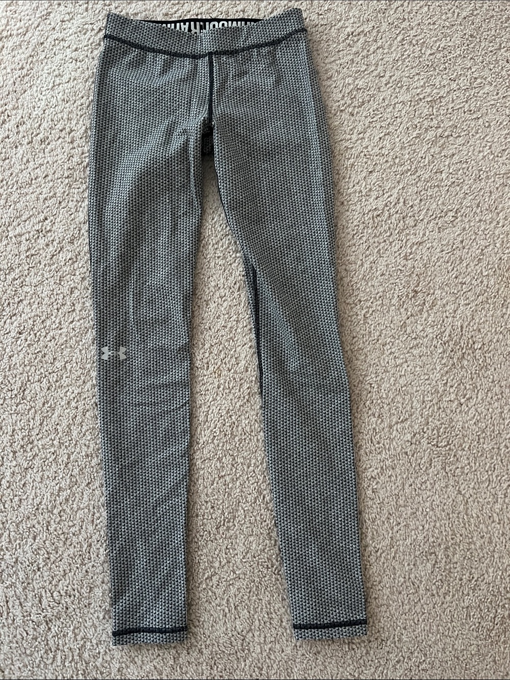 Under Armour Black & Gray Micro-Patterned Leggings